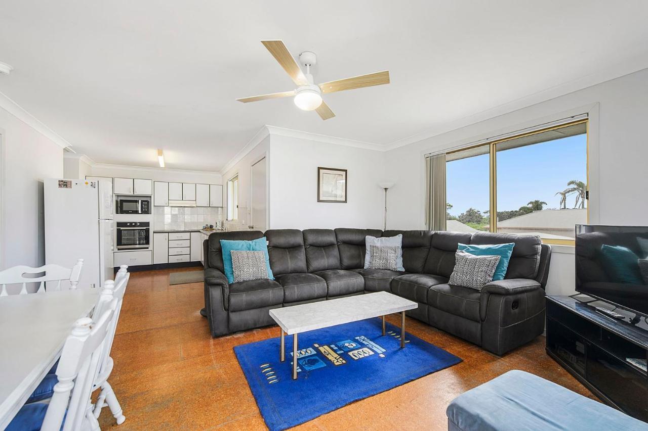 Bellhaven 1, 17 Willow Street Crescent Head Exterior photo